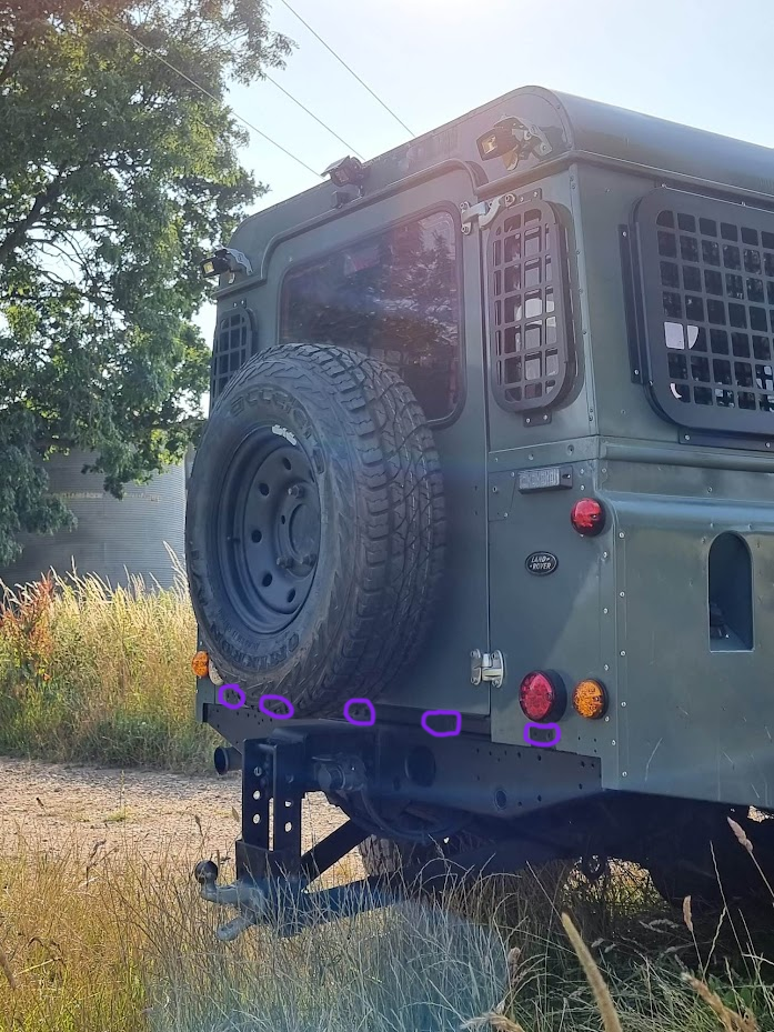 Defender rear crossmember stainless bolt kit – Far Corners